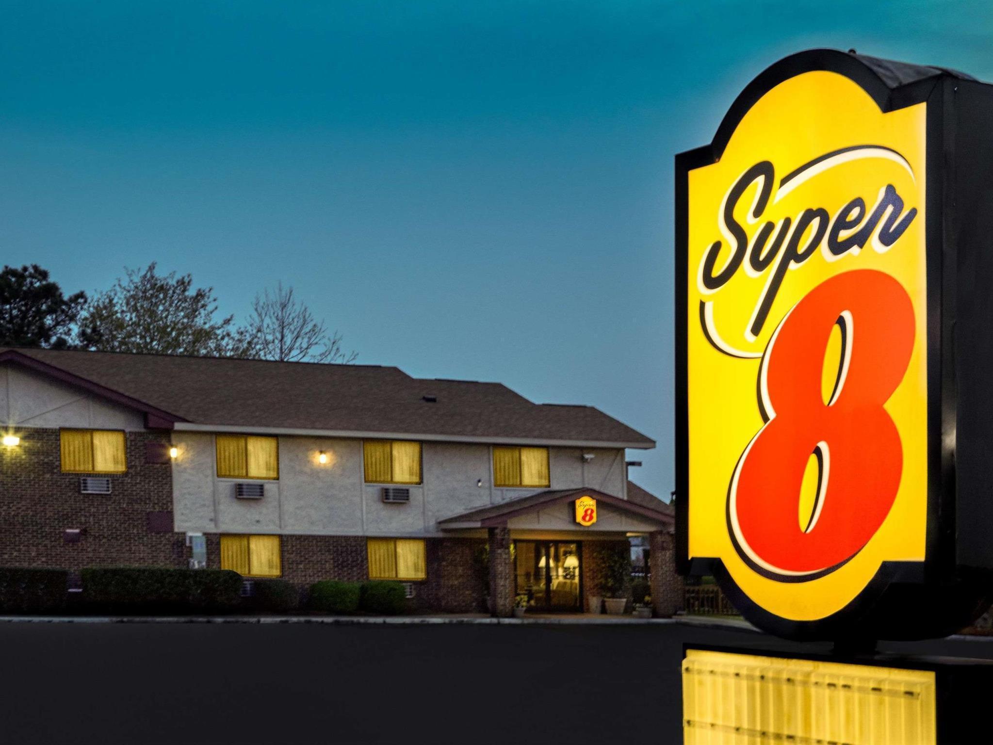 Super 8 By Wyndham Greenville Esterno foto